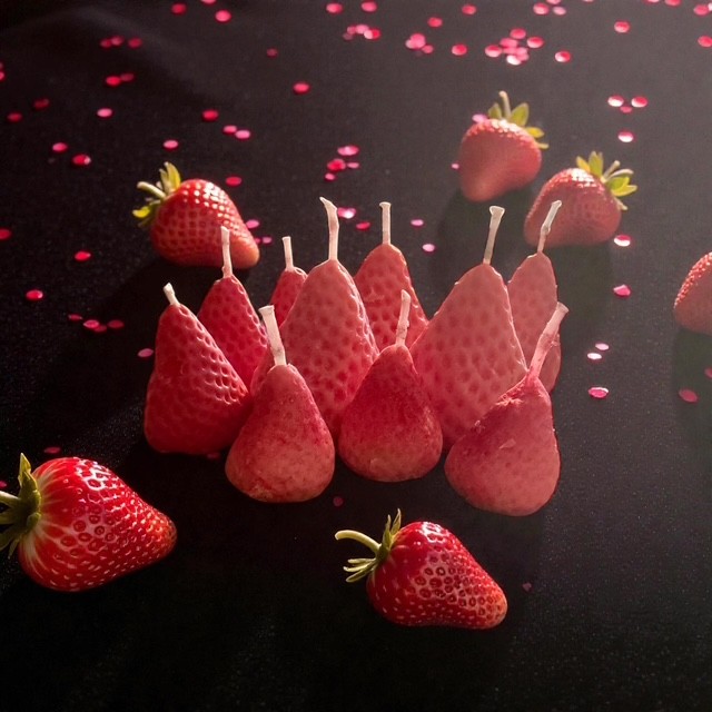 Strawberry wax melts